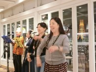 ♪～ﾉ ﾎ ﾊﾟｲﾊﾟｲ