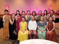 今回のツアー、これが最後の記念撮影ですぅ